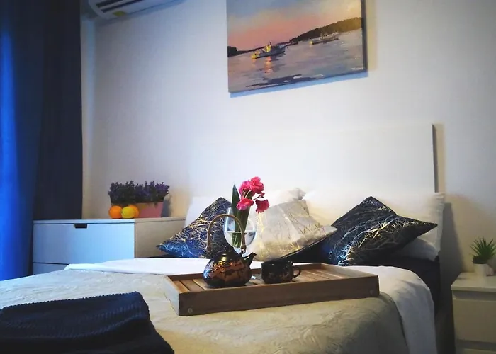 With Terrace And Pool Appartamento Torrevieja