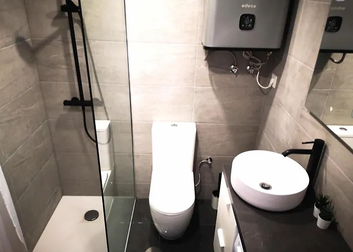 Апартаменты With Terrace And Pool Торевьиа