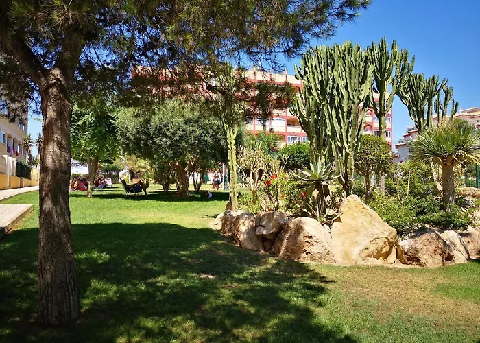 With Terrace And Pool Торевьиа